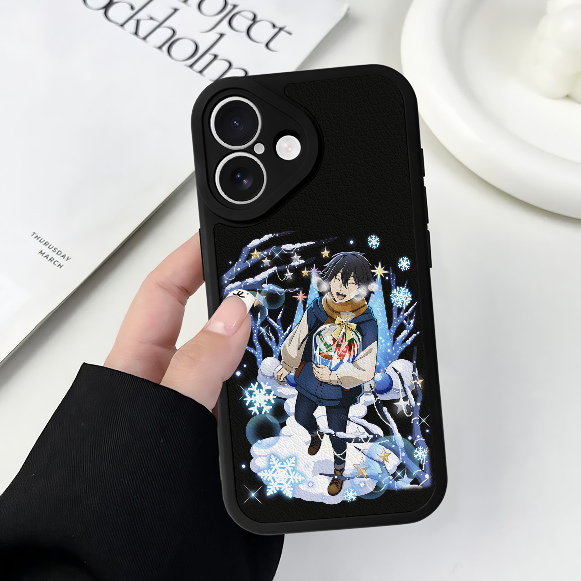 （画像用） 文豪ストレイドッグス Bungo Stray Dogs 【iPhone 16シリーズ対応】シリコンスマホケース（レザー調） 材質：シリコン